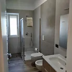 Casa Mikaela Sea View Апартаменты Вьесте