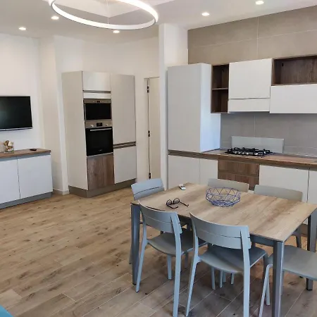 Casa Mikaela Sea View 아파트